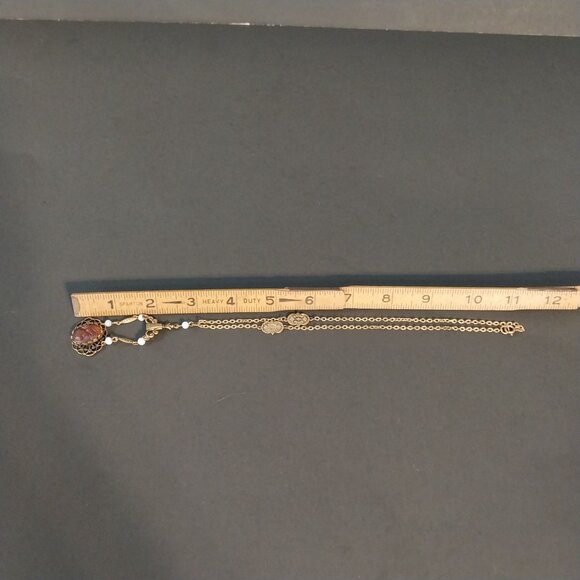 Vintage Cameo Pendant Necklace With Intricate Filigree Design - Picture 4 of 4